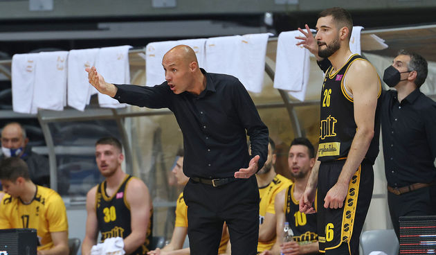 Finale doigravanja, 5. utakmica: KK Zadar – KK Split 84-57