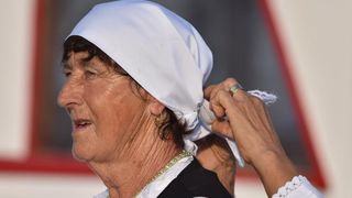 Krapanj: Održana tradicionalna ženska regata gajeta na vesla. Photo: Hrvoje Jelavić/PIXSELL Krapanj: Održana tradicionalna ženska regata gajeta na vesla. Photo: Hrvoje Jelavić/PIXSELL