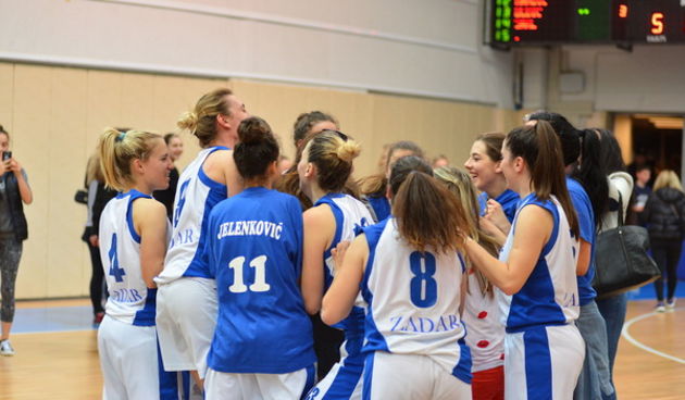 Polufinale doigravanja za prvakinje Hrvatske: ŽKK Zadar – ŽKK Trešnjevka 73-70