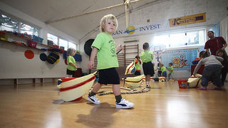 Loptica : “Volim te grade” (foto:Saša Čuka)