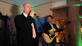 Zadar, 280213.
Poznati restoran Niko na zadarskoj Puntamici je veceras uz bogatu veceru i pjesmu brojnih izvodjaca sa svojim prijateljima i cestim gostima proslavio 50 godina od otvorenja. Na veceri su se pojavili brojni kumovi restorana kroz godine poput