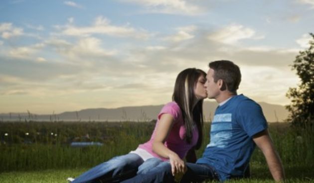 Kakvo značenje nosi poljubac (Metro-portal.hr )