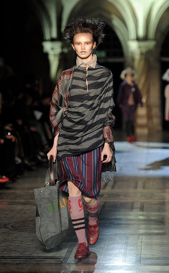 Vivienne Westwood Red Label, Jesen 2010.  (www.coutorture.com)