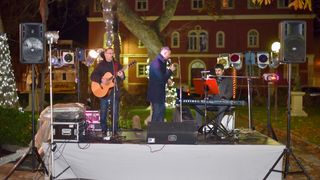 Advent u Zadru: Giuliano raspjevao i rasplesao Zadrane Advent u Zadru: Giuliano raspjevao i rasplesao Zadrane