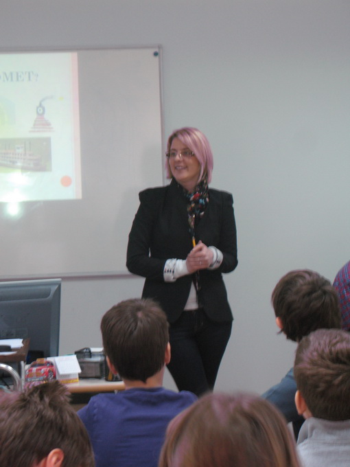 Image 936743 (auto) Image 936743 (auto)