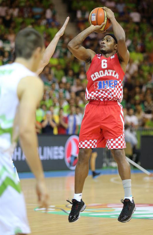 Europsko prvenstvo u kosarci Eurobasket Slovenija 2013., skupina C. Slovenija – Hrvatska 74-76. Photo: Igor Kralj/PIXSELL Europsko prvenstvo u kosarci Eurobasket Slovenija 2013., skupina C. Slovenija – Hrvatska 74-76. Photo: Igor Kralj/PIXSELL