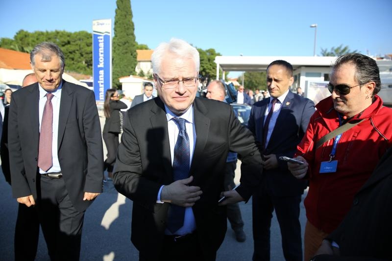 Biograd Na Moru: Ivo Josipović posjetio 16. međunarodni nautički sajam Biograd Boat Show, foto: Filip Brala/PIXSELL Biograd Na Moru: Ivo Josipović posjetio 16. međunarodni nautički sajam Biograd Boat Show, foto: Filip Brala/PIXSELL