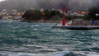 Poljana: Olujno jugo 11. studenog 2012.  Foto: Tomislav Ivanov