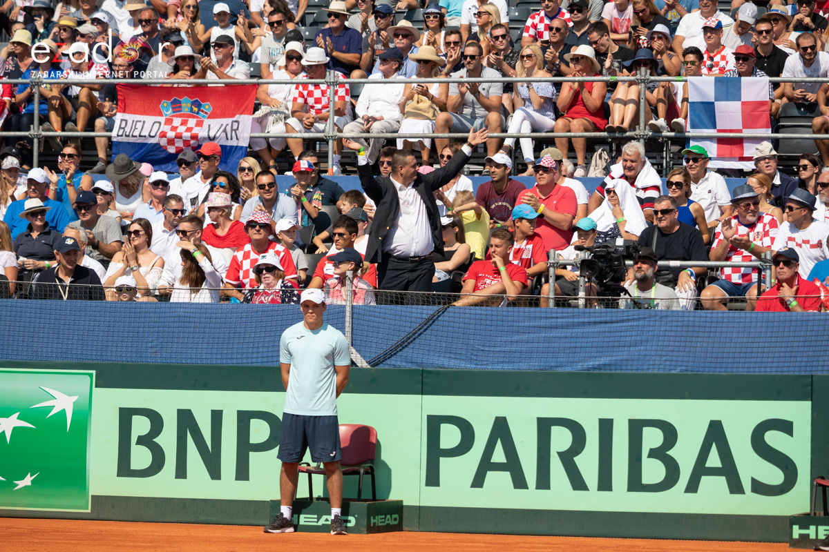 Davis Cup: Vruća navijačka atmosfera u meču Ćilića i Querreya