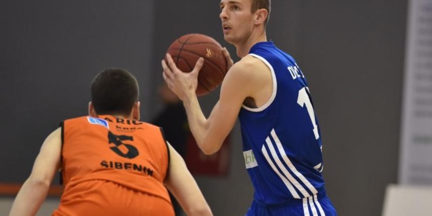 Dvorana Baldekin, A-1 muska Liga za prvaka, 10. kolo, GKK Šibenik – KK Zadar 69-95. Photo: Hrvoje Jelavic/PIXSELL Dvorana Baldekin, A-1 muska Liga za prvaka, 10. kolo, GKK Šibenik – KK Zadar 69-95. Photo: Hrvoje Jelavic/PIXSELL