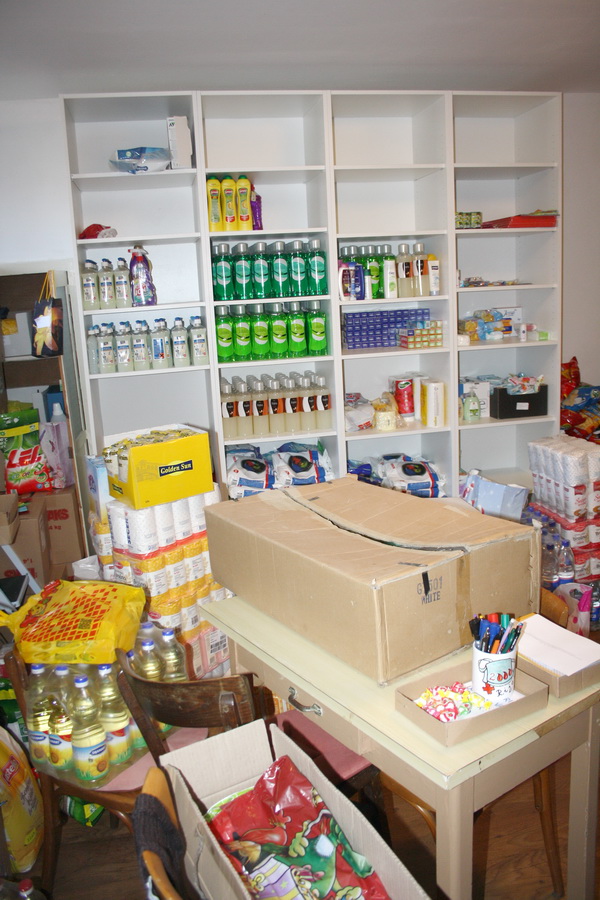 Zadarski sportaši i sportski novinari velikog srca napunili Socijalnu samoposlugu Zadarski sportaši i sportski novinari velikog srca napunili Socijalnu samoposlugu