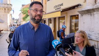 Konferencija za medije SDP-a u povodu 100. dana kampanje Konferencija za medije SDP-a u povodu 100. dana kampanje
