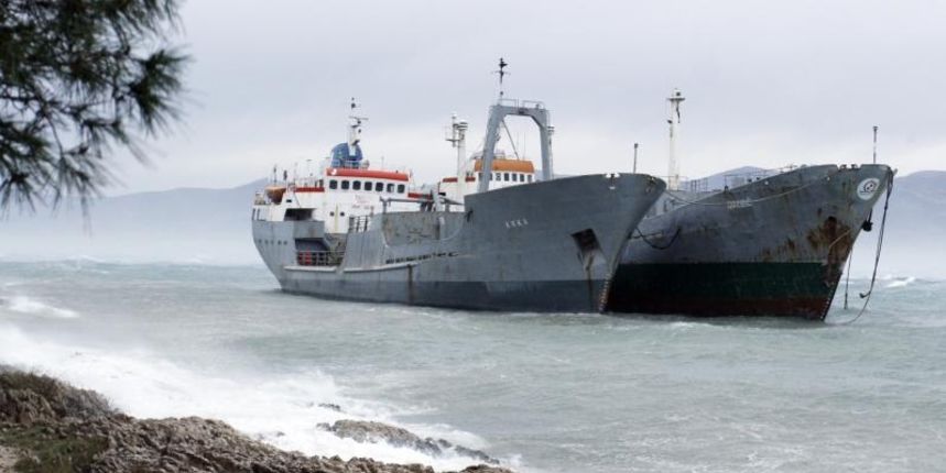 Bura, Brodovi, foto:Tino Juric/PIXSELL Bura, Brodovi, foto:Tino Juric/PIXSELL