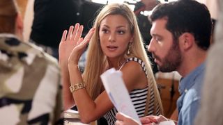 U seriji što će se uskoro početi emitirati igraju Milan Štrljić, Ecija Ojdanić, Marko Knešaurek (gledateljima poznat iz serije “Ruža vjetrova” ), mladi glumci Lujo Kunčević i Petra Kraljev te mnogi drugi