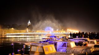 Zadrani oduševljeni hologramskim božićnim drvcem