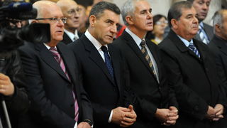 Zadar, 241112.
Obiljezavanje Dana grada Zadra i dolazak generala Ante Gotovine pocasnog gradjanina grada Zadra. General Gotovina na svetoj misi u katedrali Sv. Stosije.
Na slici gradonacelnik Zvonimir Vrancic, Ante Gotovina i zupan Stipe Zrilic.
Foto: L Zadar, 241112.
Obiljezavanje Dana grada Zadra i dolazak generala Ante Gotovine pocasnog gradjanina grada Zadra. General Gotovina na svetoj misi u katedrali Sv. Stosije.
Na slici gradonacelnik Zvonimir Vrancic, Ante Gotovina i zupan Stipe Zrilic.
Foto: L