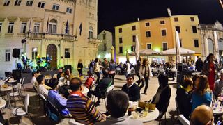 FIMBA After party na Narodnom trgu uz bend Songbusters FIMBA After party na Narodnom trgu uz bend Songbusters