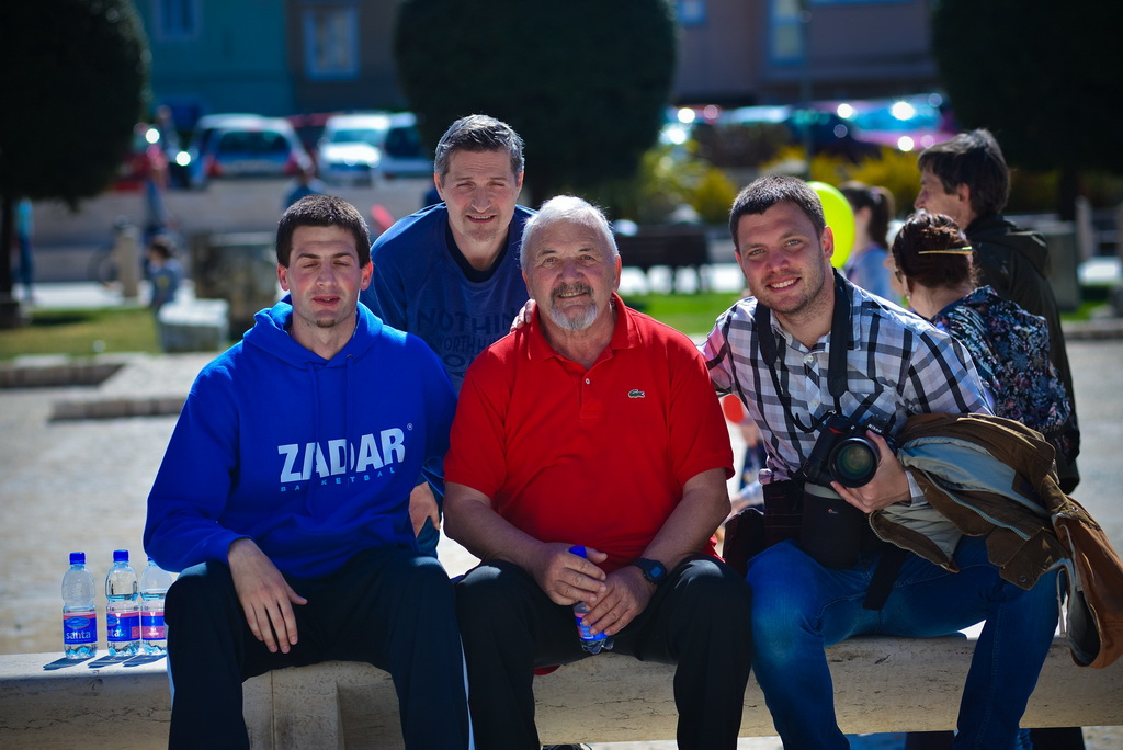 Basket na Forumu: Košarkaške legende protiv mlađih uzrasta KK Zadar Basket na Forumu: Košarkaške legende protiv mlađih uzrasta KK Zadar