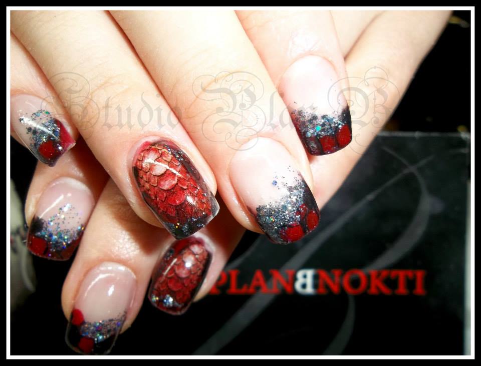 Zrinka Vuksan u konkurenciji natjecanja “Miss Nails” Zrinka Vuksan u konkurenciji natjecanja “Miss Nails”