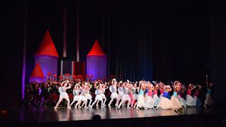 Plesna udruga Gesta: Bajka.hr