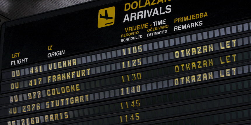 Zagrebacka zracna luka Pleso. Zbog erupcije vulkana na Islandu zracni promet u Europi je smanjen.U Zagrebackoj zracnoj luci jutros je otkazano desetak letova prema sjeveru Europe a priblizno isti broj letova je otkazan u dolasku. Foto: Ronald Gorsic / CRO Zagrebacka zracna luka Pleso. Zbog erupcije vulkana na Islandu zracni promet u Europi je smanjen.U Zagrebackoj zracnoj luci jutros je otkazano desetak letova prema sjeveru Europe a priblizno isti broj letova je otkazan u dolasku. Foto: Ronald Gorsic / CRO