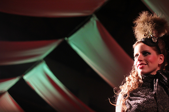 Ki-N-ky by E production (foto:Saša Čuka) Ki-N-ky by E production (foto:Saša Čuka)