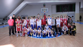 Podjela medalja na Božićnom košarkaškom turniru