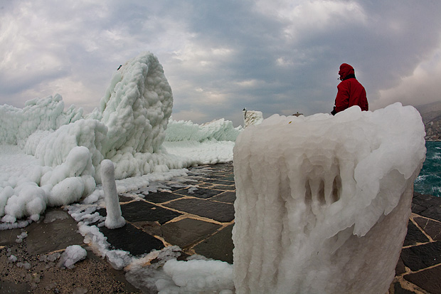 Senj u zagrljaju ledenog pokrivača, foto: Leo Banić