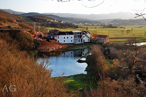 Na izvoru rijeke Cikole