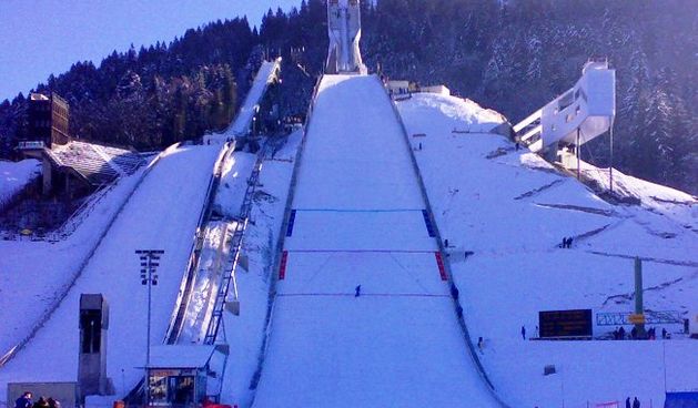 Garmisch-Partenkirchen, foto: skisprungschanzen.com
