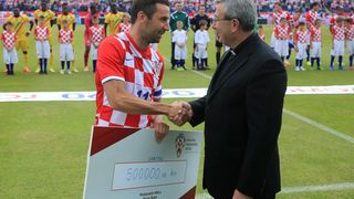 Stadion Gradski vrt, Osijek. Prijateljska nogometna utakmica Hrvatska – Mali (2-1), Foto: Slavko Midzor Stadion Gradski vrt, Osijek. Prijateljska nogometna utakmica Hrvatska – Mali (2-1), Foto: Slavko Midzor
