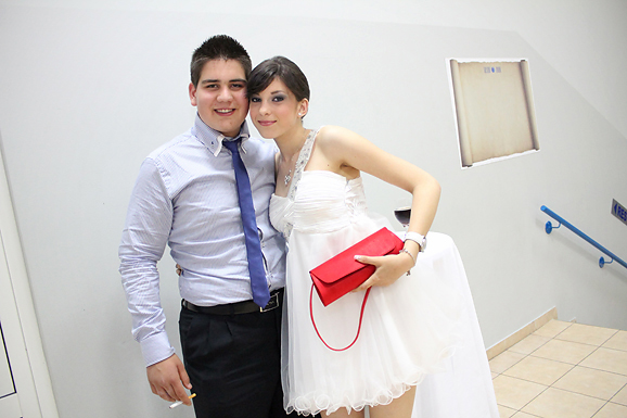 Maturalna večer Ekonomske škole (foto:Saša Čuka) Maturalna večer Ekonomske škole (foto:Saša Čuka)