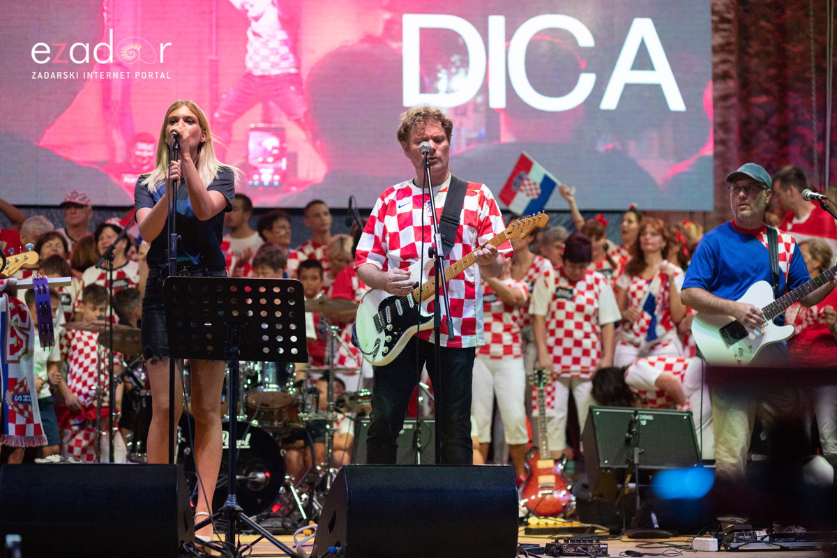 Veličanstven doček četvorice zadarskih Vatrenih Veličanstven doček četvorice zadarskih Vatrenih