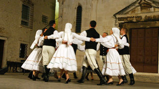 Image 1176195 (auto)