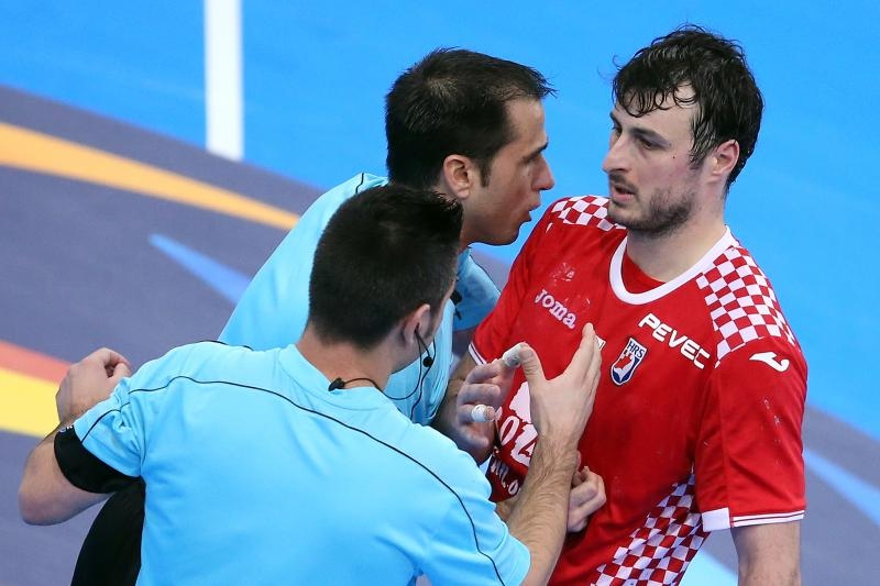 Tuga hrvatskih rukometaša nakon šokantnog poraza od Slovenije