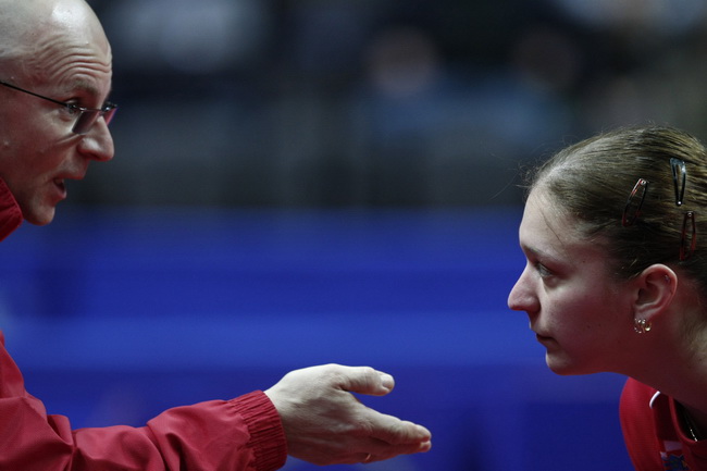 Split, 020310.
Spaladium Arena.
Trece kolo Europske lige u stolnom tenisu odrzalo se u Spaladium Areni gdje su snage odmjerili reprezentacija Hrvatske sa Srbijom u muskoj kategoriji i reprezentacija Hrvatske sa Madjarskom u zenskoj kategoriji.
Spektakl j Split, 020310.
Spaladium Arena.
Trece kolo Europske lige u stolnom tenisu odrzalo se u Spaladium Areni gdje su snage odmjerili reprezentacija Hrvatske sa Srbijom u muskoj kategoriji i reprezentacija Hrvatske sa Madjarskom u zenskoj kategoriji.
Spektakl j