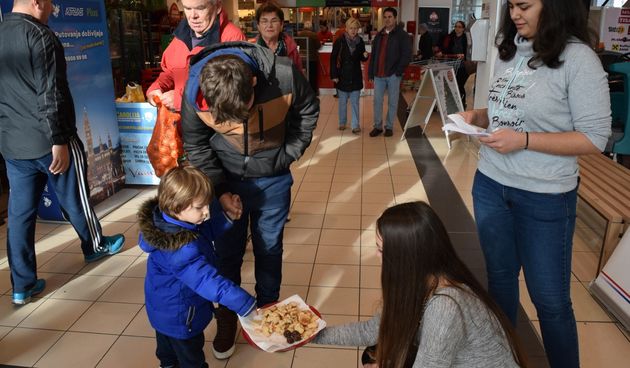 Učenici PPV Stanka Ožanića promovirali zdravu hranu u trgovini Bio svijet