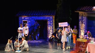 Donatolina u Kazalištu lutaka: “Mareta tamo i nazad”