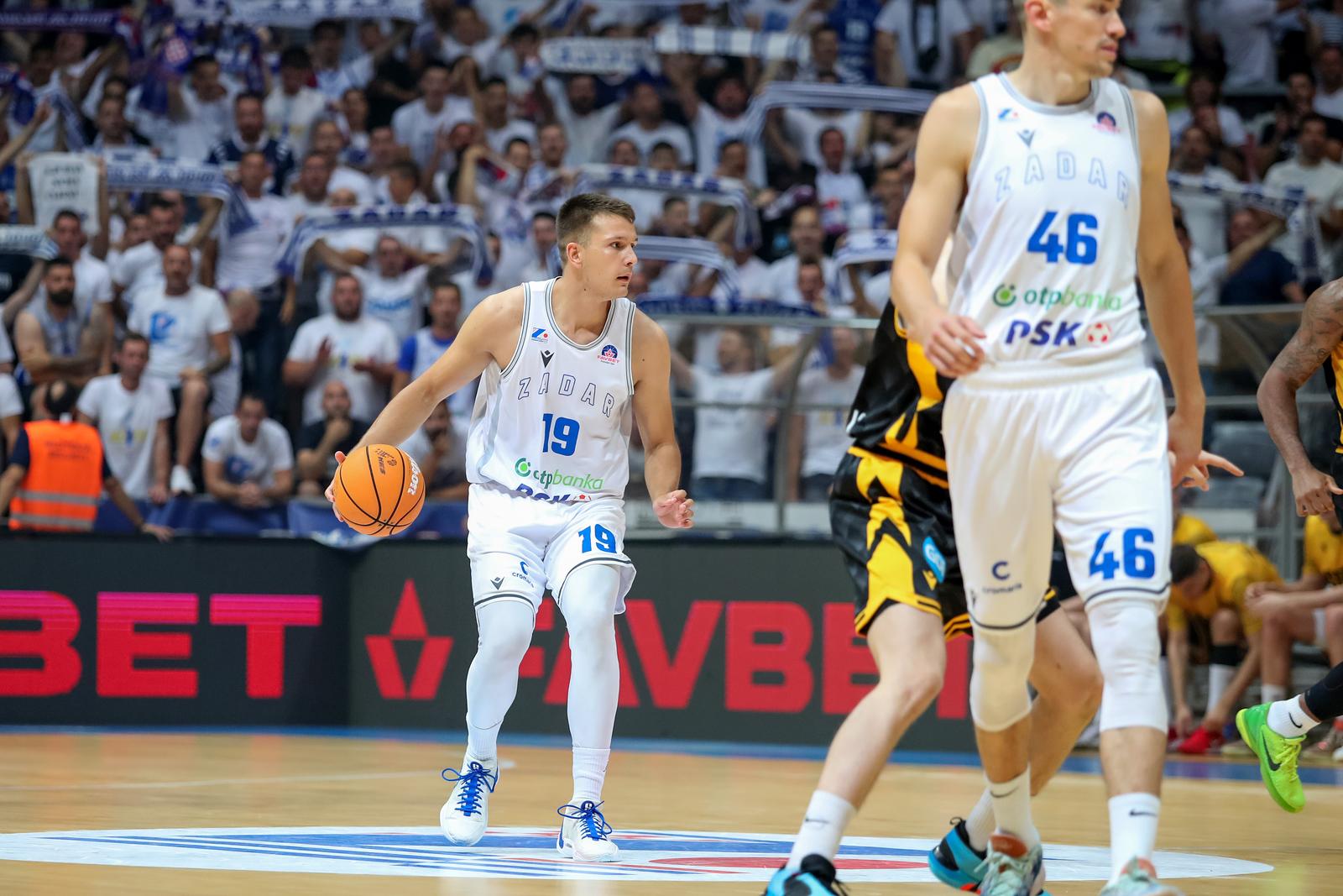 Favbet Premijer liga, finale doigravanja, 5. utakmica: KK Zadar – KK Split 93-66 Favbet Premijer liga, finale doigravanja, 5. utakmica: KK Zadar – KK Split 93-66