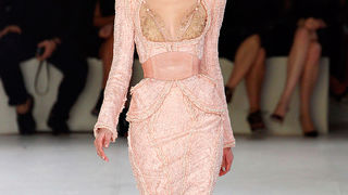 Sarah Burton za Alexander McQueen: Proljeće 2012 Sarah Burton za Alexander McQueen: Proljeće 2012