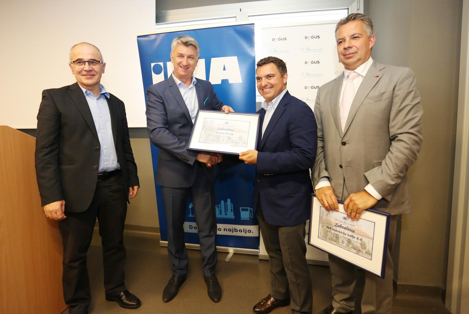 INA i Dogus grupa donirali 200 tisuća kuna Općoj bolnici INA i Dogus grupa donirali 200 tisuća kuna Općoj bolnici