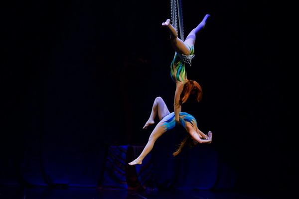 Circo Art u HNK Zadar izveo predstavu “Povratak u prirodu”