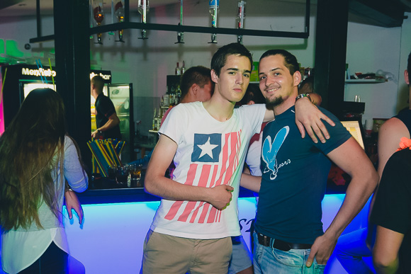 Turanjska fešta u Menfisto baru, 16.7.2015. (foto: Ivan Toman) Turanjska fešta u Menfisto baru, 16.7.2015. (foto: Ivan Toman)