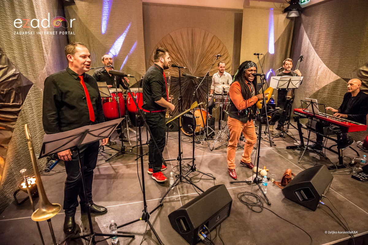 Karneval u Kneževoj palači: Salsa Sandunga i biranje najbolje maske Karneval u Kneževoj palači: Salsa Sandunga i biranje najbolje maske