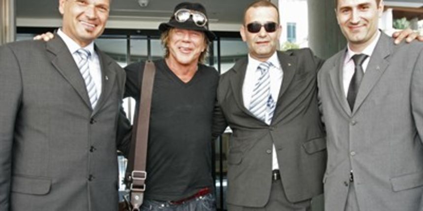 Mickey Rourke u Dubrovniku (foto: Branimir Kvartuc / CROPIX) Mickey Rourke u Dubrovniku (foto: Branimir Kvartuc / CROPIX)