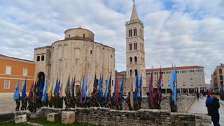 Svečani mimohod postrojbi u povodu proslave 23. obljetnice VRO Maslenica. Foto: Iva Perinčić