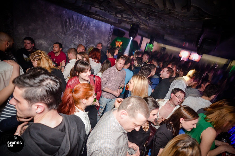 Subotnji party u Svarog baru