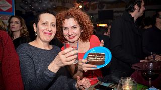 U Famous beach and grill baru Rockatansky bend proslavio je 20 godina djelovanja U Famous beach and grill baru Rockatansky bend proslavio je 20 godina djelovanja