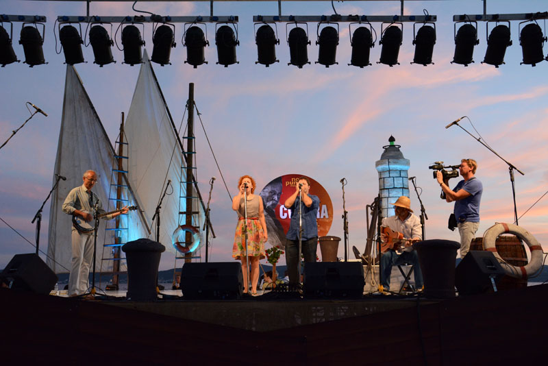 Međunarodno natjecanje svirača usne harmonike – Cvitara 2015., Footo: Lucija Juravić Međunarodno natjecanje svirača usne harmonike – Cvitara 2015., Footo: Lucija Juravić