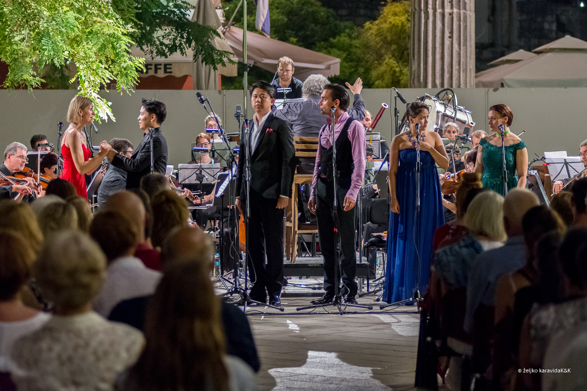 Società Filarmonia iz Italije za kraj Glazbenih večeri u sv. Donatu Società Filarmonia iz Italije za kraj Glazbenih večeri u sv. Donatu